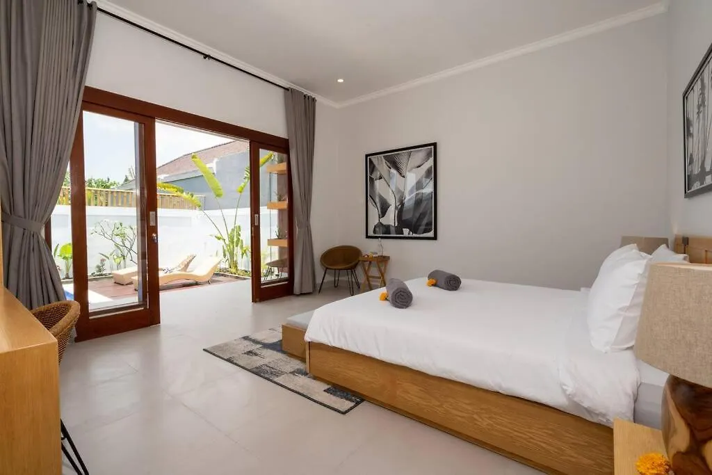 Umanala - 5 Min To Beach, Sleek Villa With Spacious Pool Area 科洛布坎 印尼