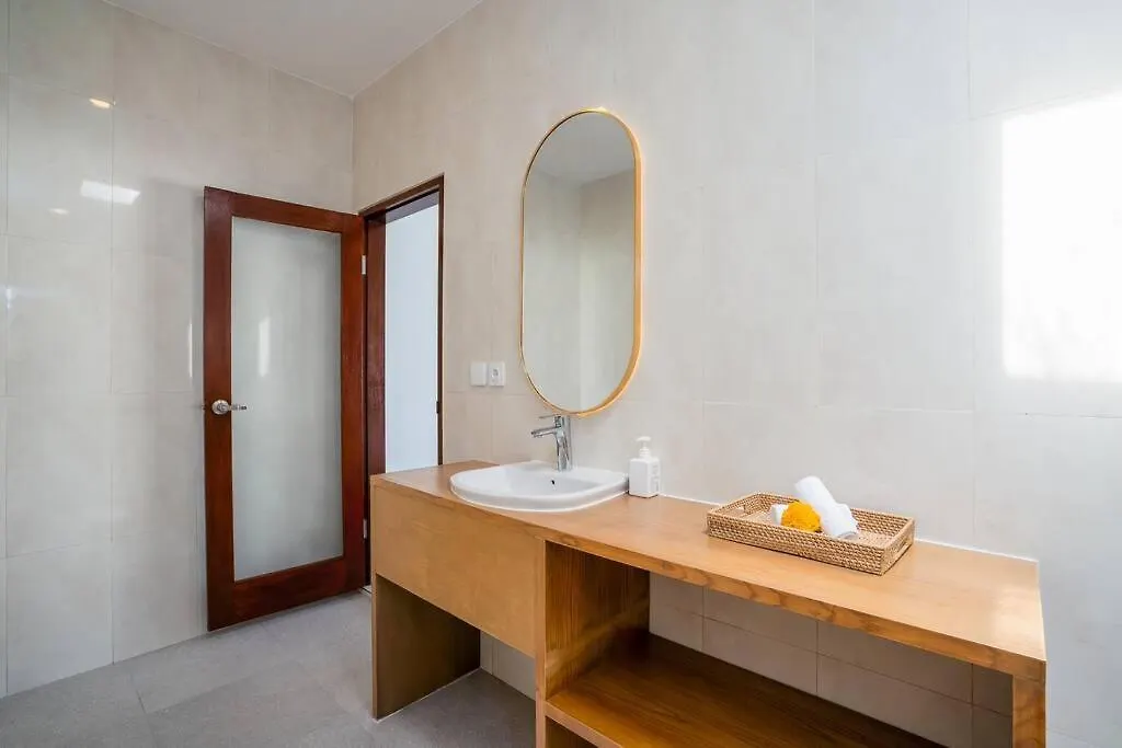 Umanala - 5 Min To Beach, Sleek Villa With Spacious Pool Area 科洛布坎