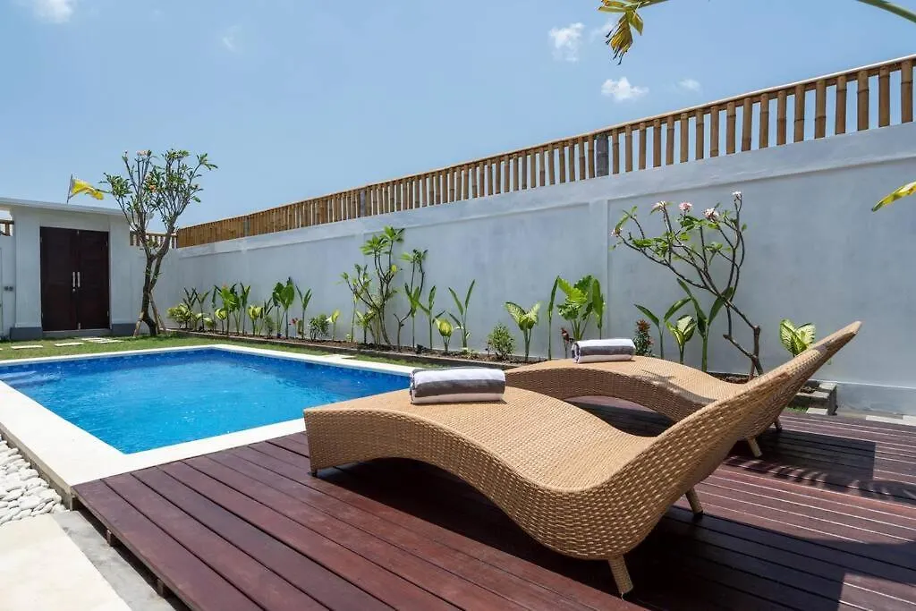 Umanala - 5 Min To Beach, Sleek Villa With Spacious Pool Area 科洛布坎