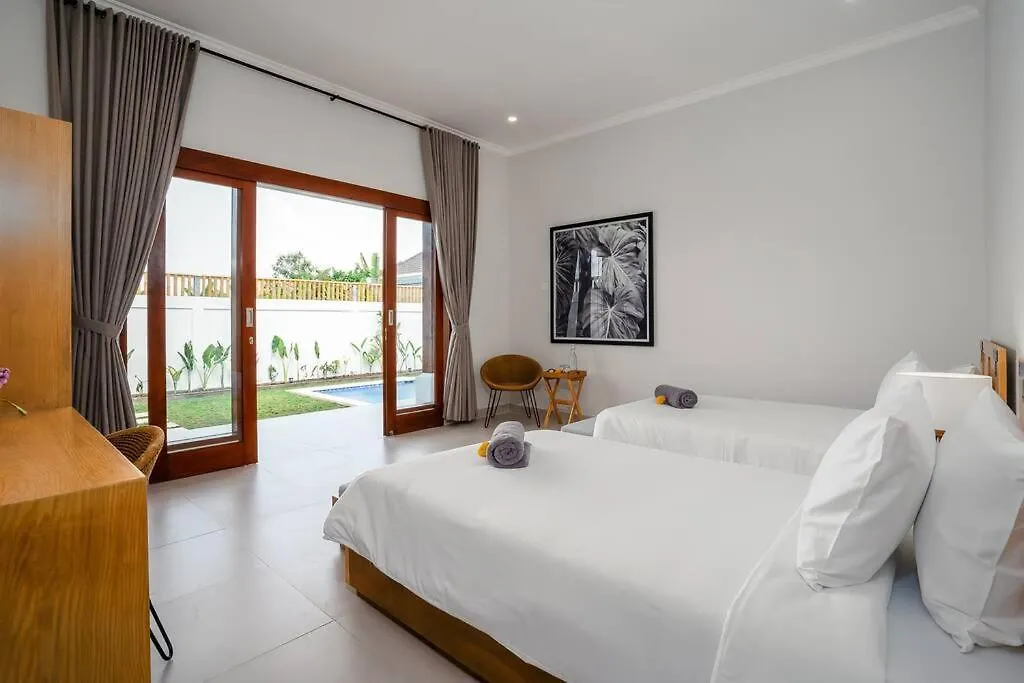 Umanala - 5 Min To Beach, Sleek Villa With Spacious Pool Area 科洛布坎