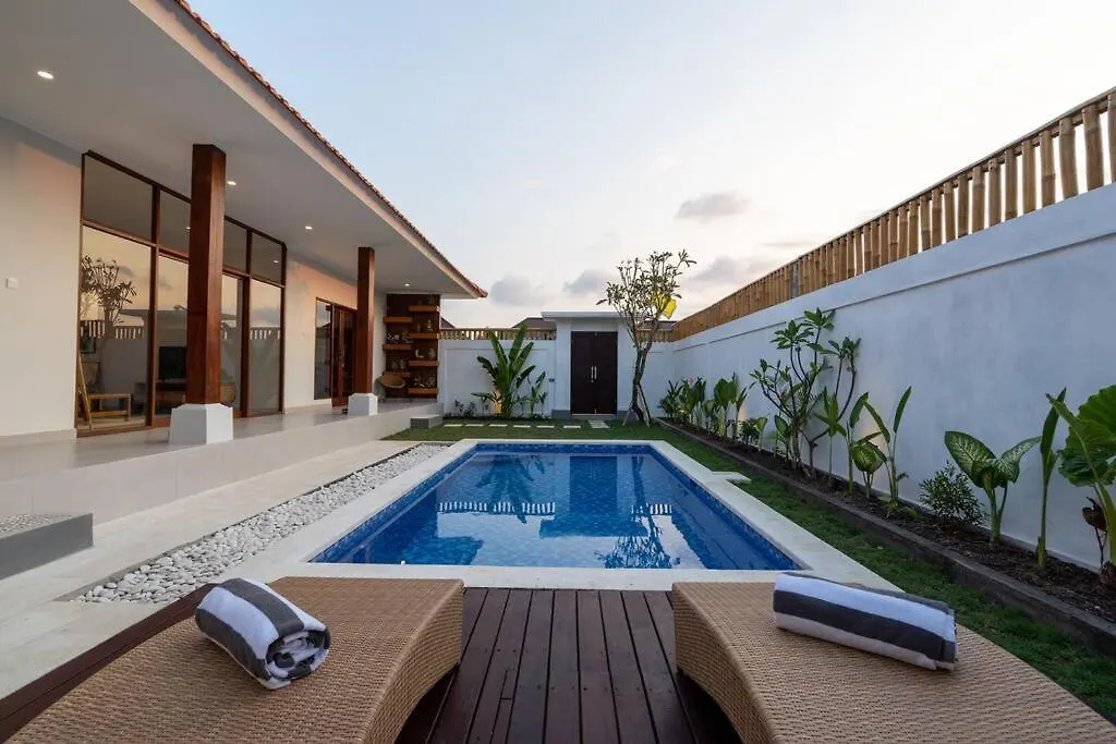 Umanala - 5 Min To Beach, Sleek Villa With Spacious Pool Area 科洛布坎