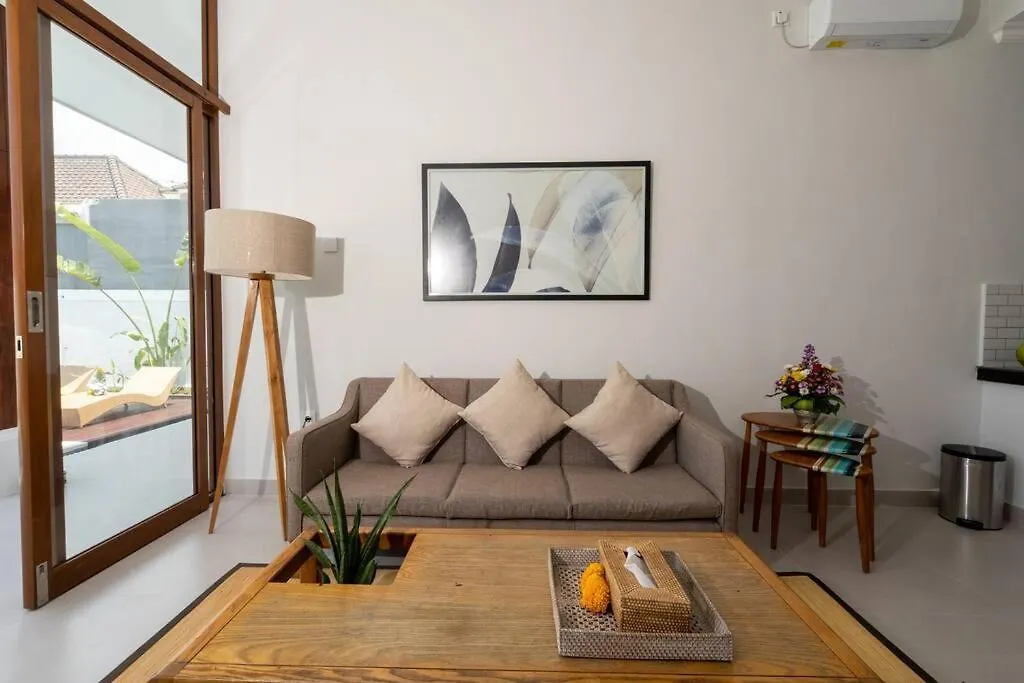 Umanala - 5 Min To Beach, Sleek Villa With Spacious Pool Area Kerobokan  Indonesia
