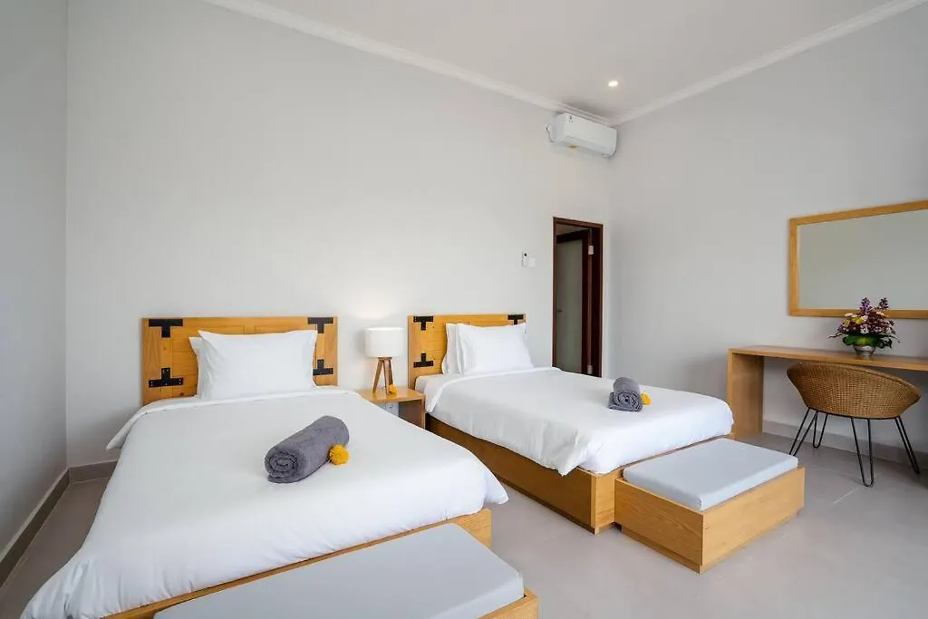 Umanala - 5 Min To Beach, Sleek Villa With Spacious Pool Area Kerobokan  Kerobokan (Bali)