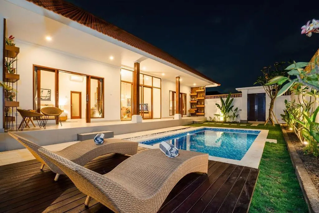 Umanala - 5 Min To Beach, Sleek Villa With Spacious Pool Area Kerobokan